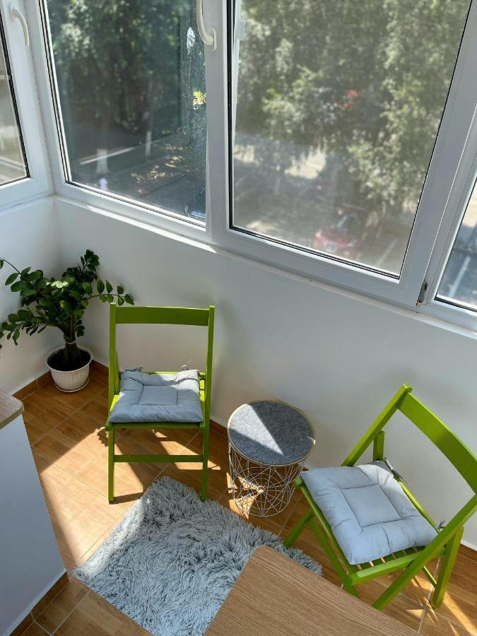 Carla'S Apartament Apartment Oradea Ngoại thất bức ảnh